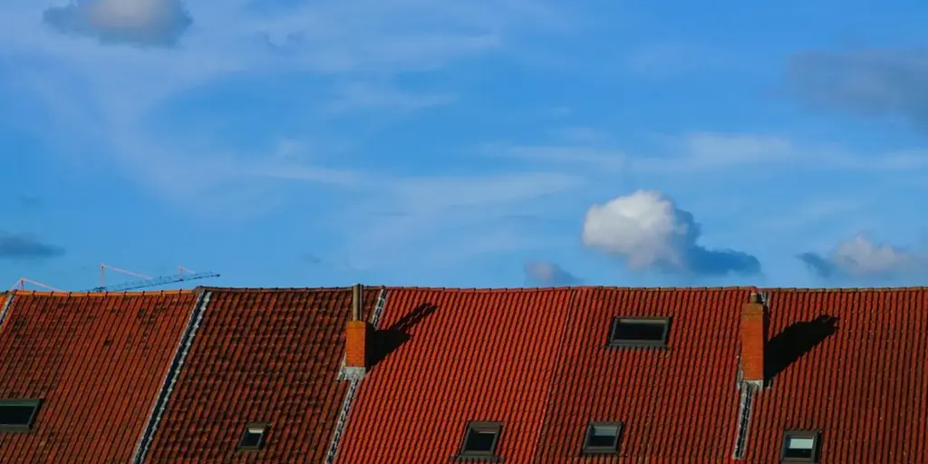 How Do You Install Spray Foam Insulation on Your Roof and in Your Attic?