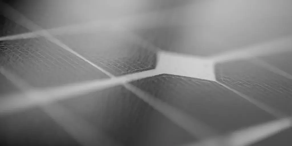 How Do Solar Panels Affect Your Roof’s Integrity, Lifespan, and Structural Load?